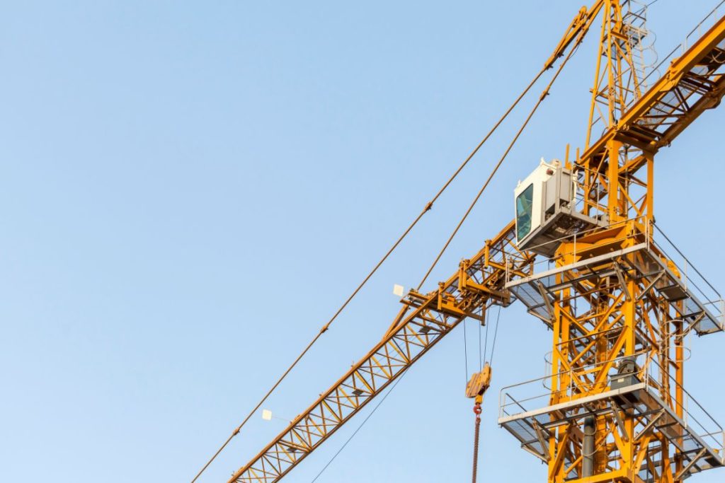 Comparing Construction Hoists: Alimak vs Chinese Brands