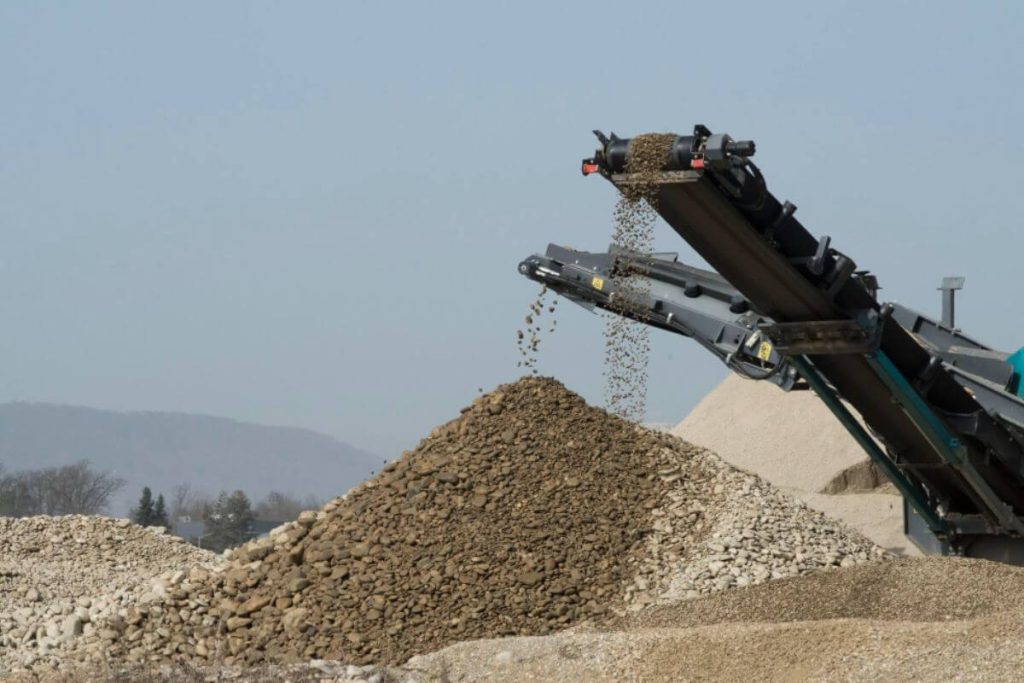 Stone crusher machine used in mining and construction for efficient material crushing, durability, and high-performance aggregate production.